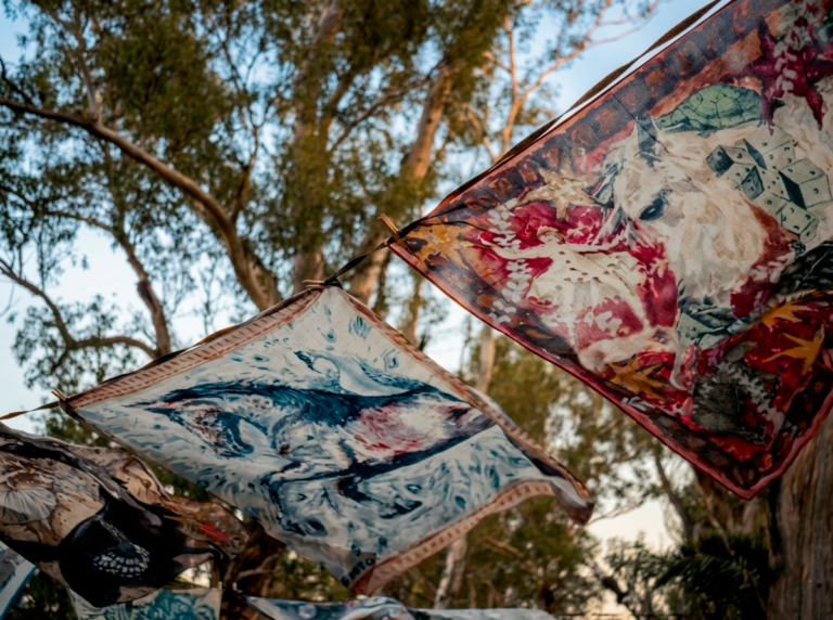 FLORENCIA RATTO PRESENTA “CORCELES DE SEDA”